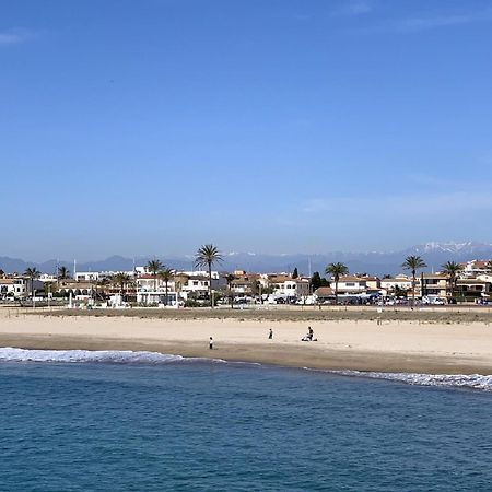 Apartamento 1ª Linea De Mar -Wifi- Aire Acondicionado エンプリアブラバ エクステリア 写真