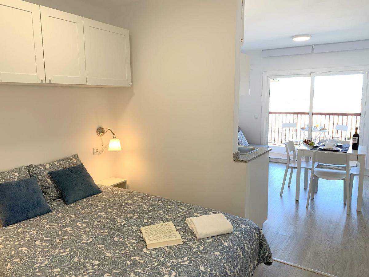 Apartamento 1ª Linea De Mar -Wifi- Aire Acondicionado エンプリアブラバ エクステリア 写真